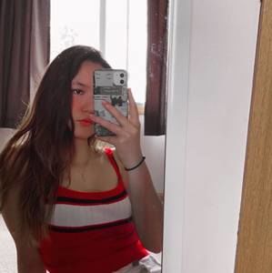 Meet your Posher, Faith